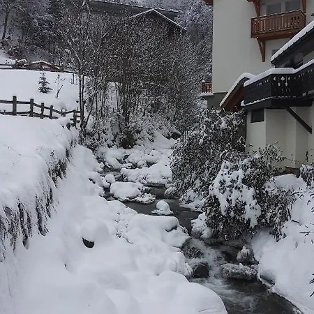 Ski 3 Vallees A 80M Telecabine De L'Olympe - 50M2, 6 Pers 3Etoiles